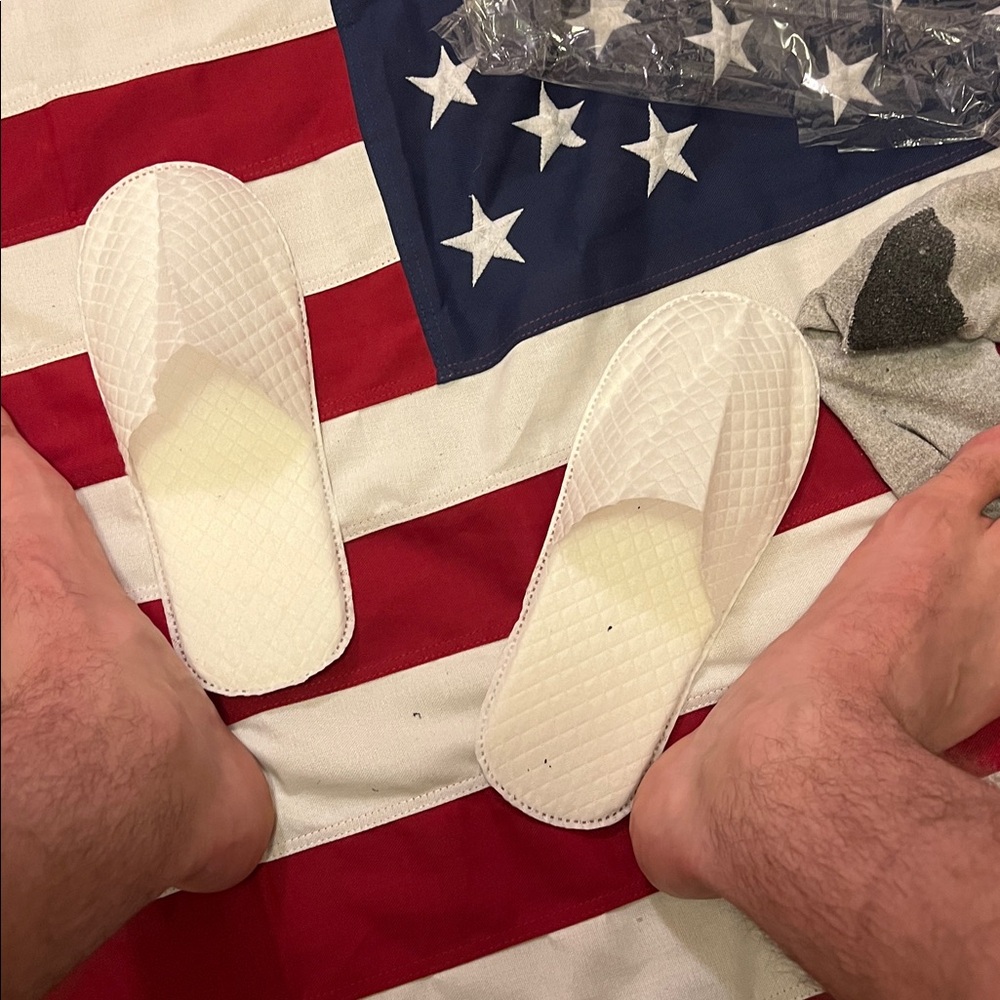 Hotel style one-time slippers